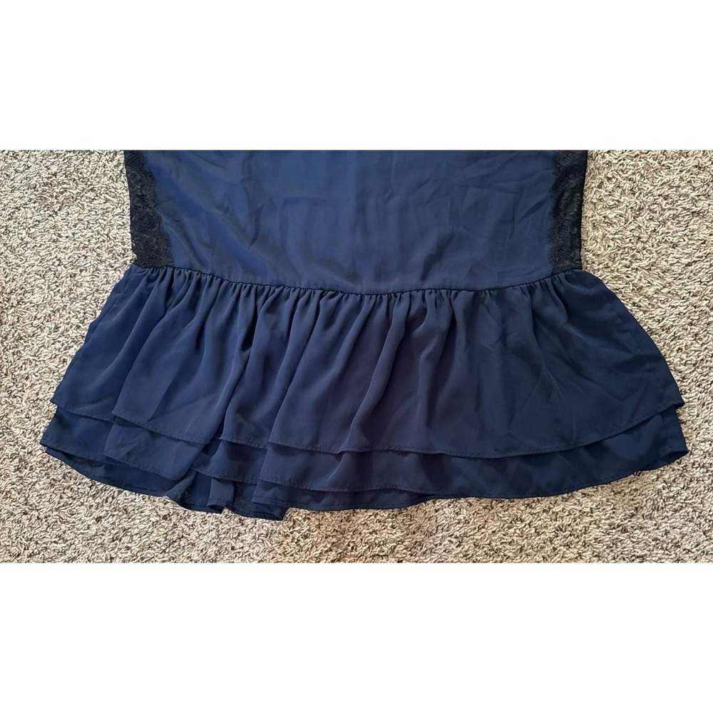 Land Bryant Women's Navy Blue Black Lace sleeveless peplum blouse Size 16 - Picture 10 of 10